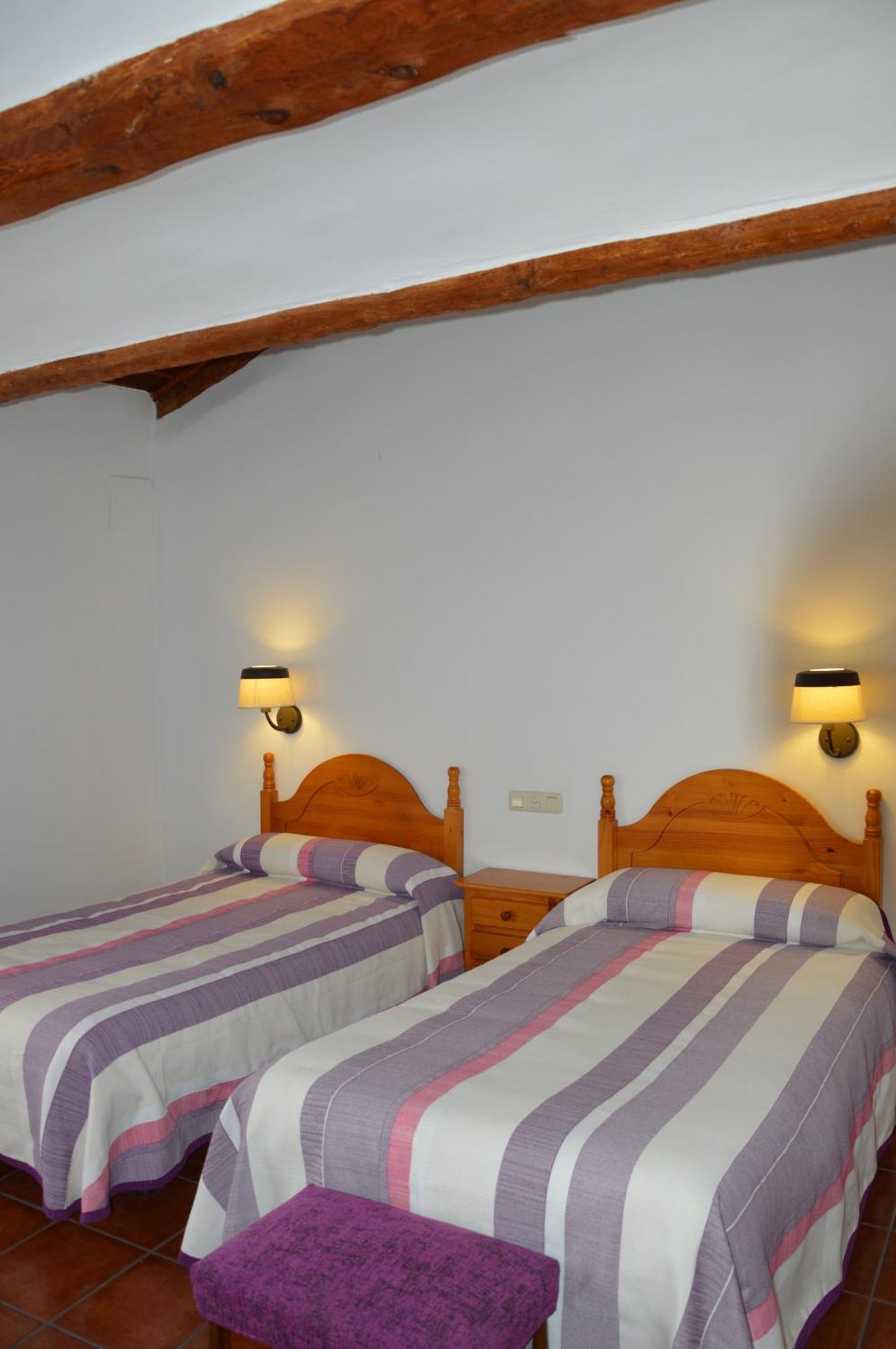 Hostal De Montana La Casa Grande Nogueruelas Rum bild