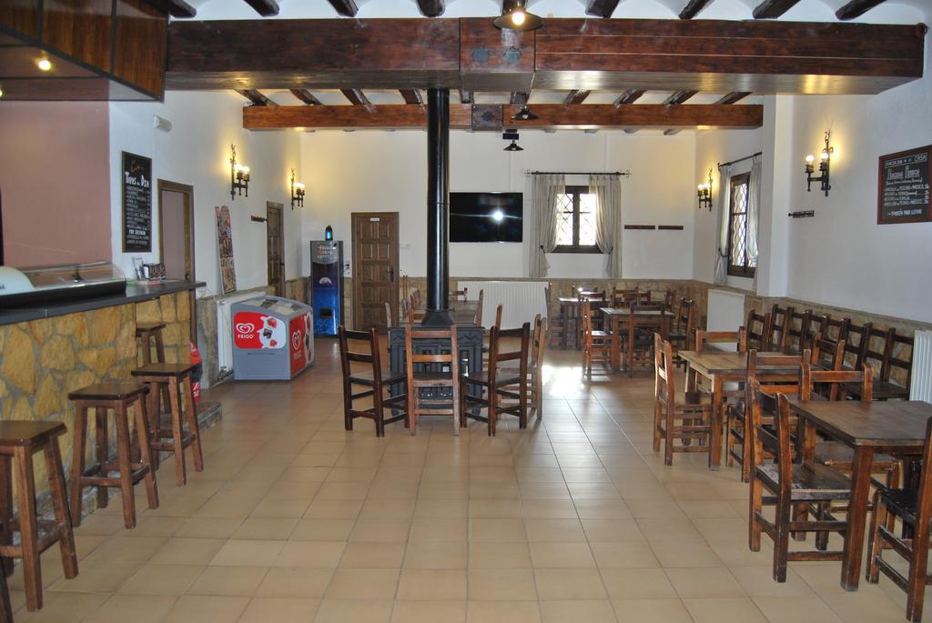 Hostal De Montana La Casa Grande Nogueruelas Exteriör bild