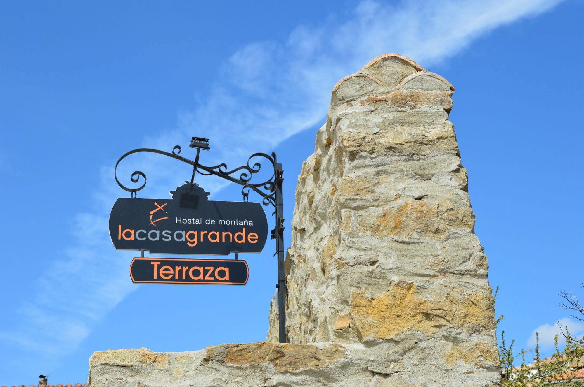 Hostal De Montana La Casa Grande Nogueruelas Exteriör bild